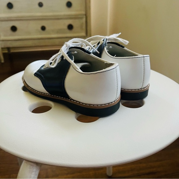 navy white stride rite saddle oxfords - Picture 3 of 4